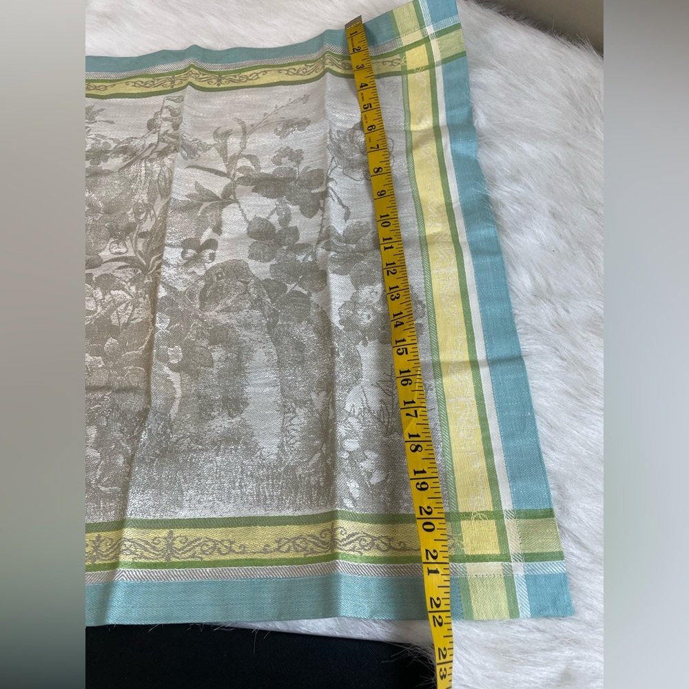 New Williams Sonoma Jacquard Bunny Napkins set of two blue Yellow - Picture 9 of 9
